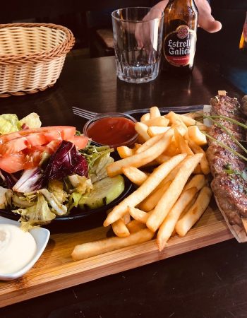 RESTAURANTE DAMASQUINO Halal (مطعم دامسكينو حلال)