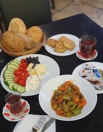 Kismet Restaurant & Cafe
